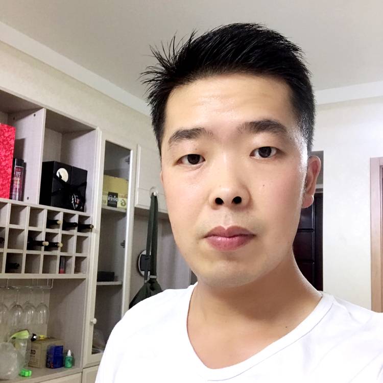 真淳改变招牌的照片