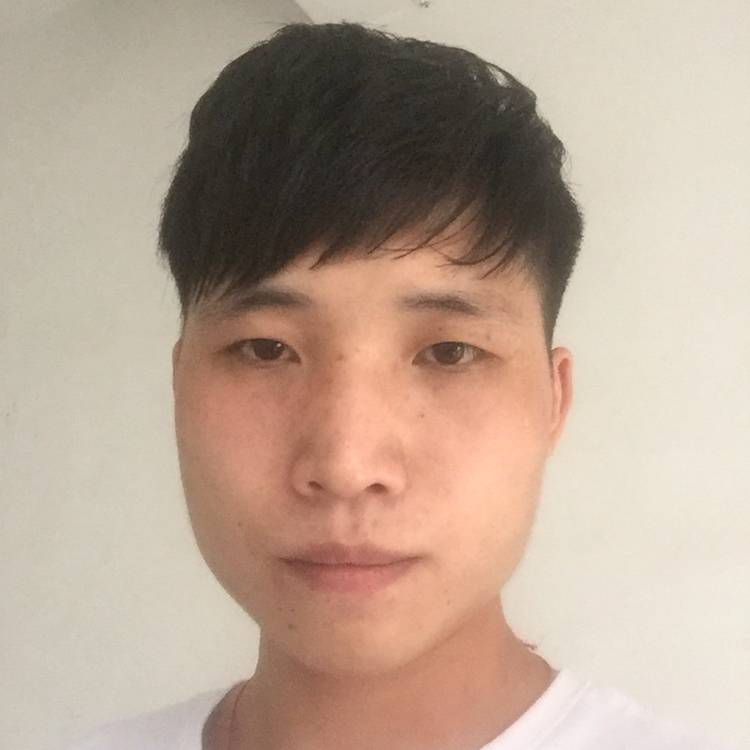直率蹁跹溪流的照片