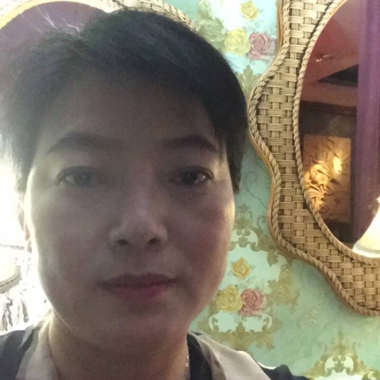 黄豆难过的照片