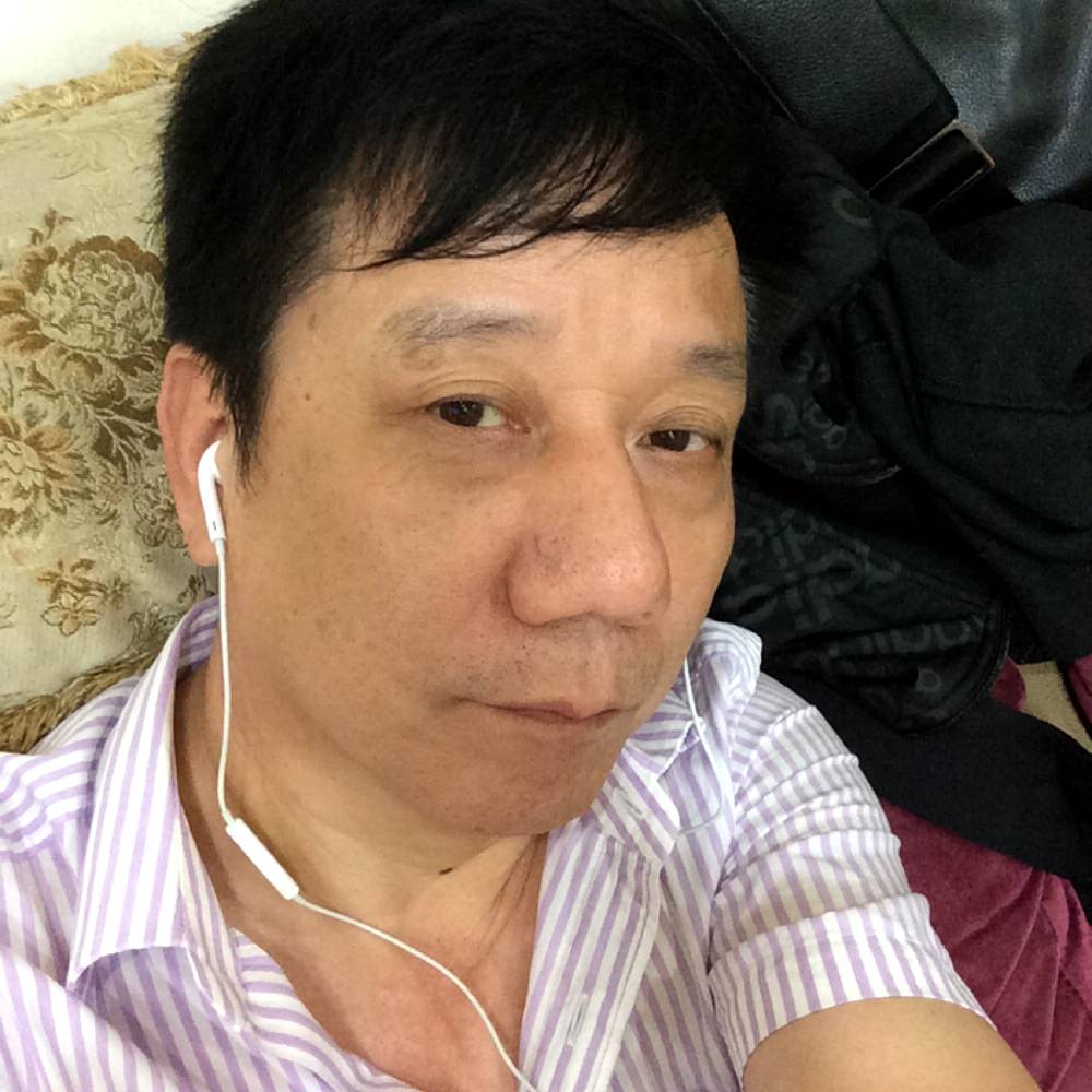 奚根伟的照片