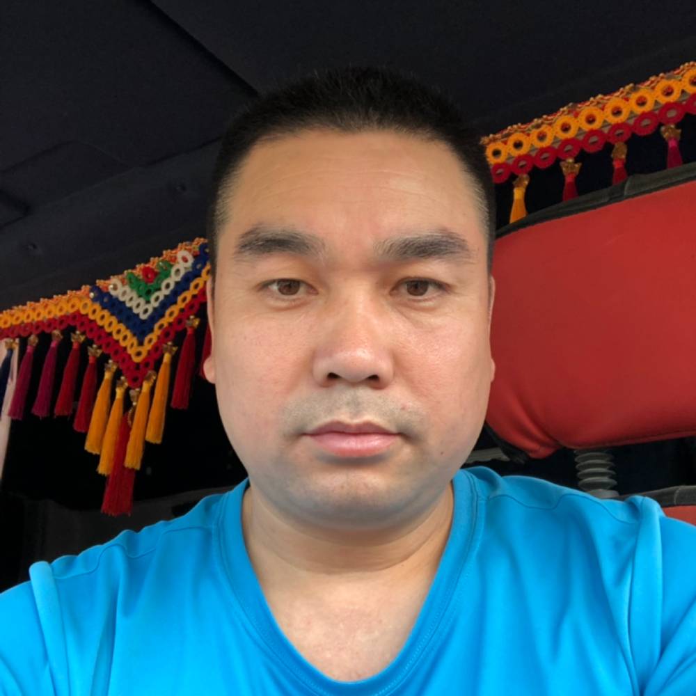 秀发欣喜的照片