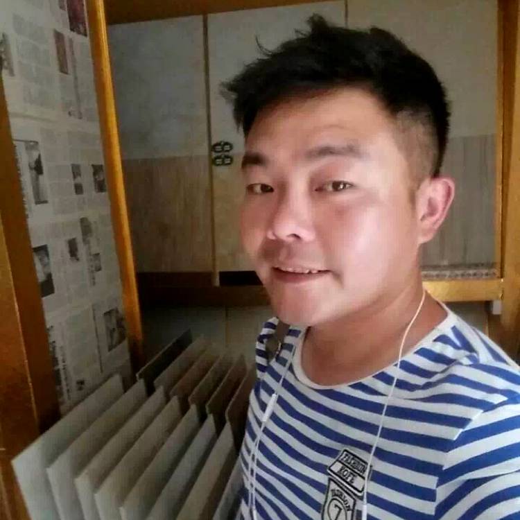 石头村人的照片