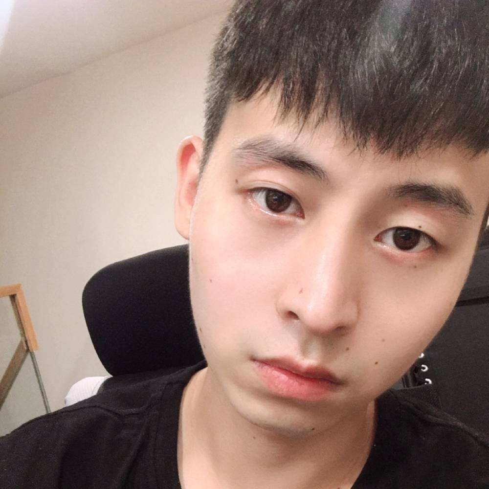 黑季丶的照片