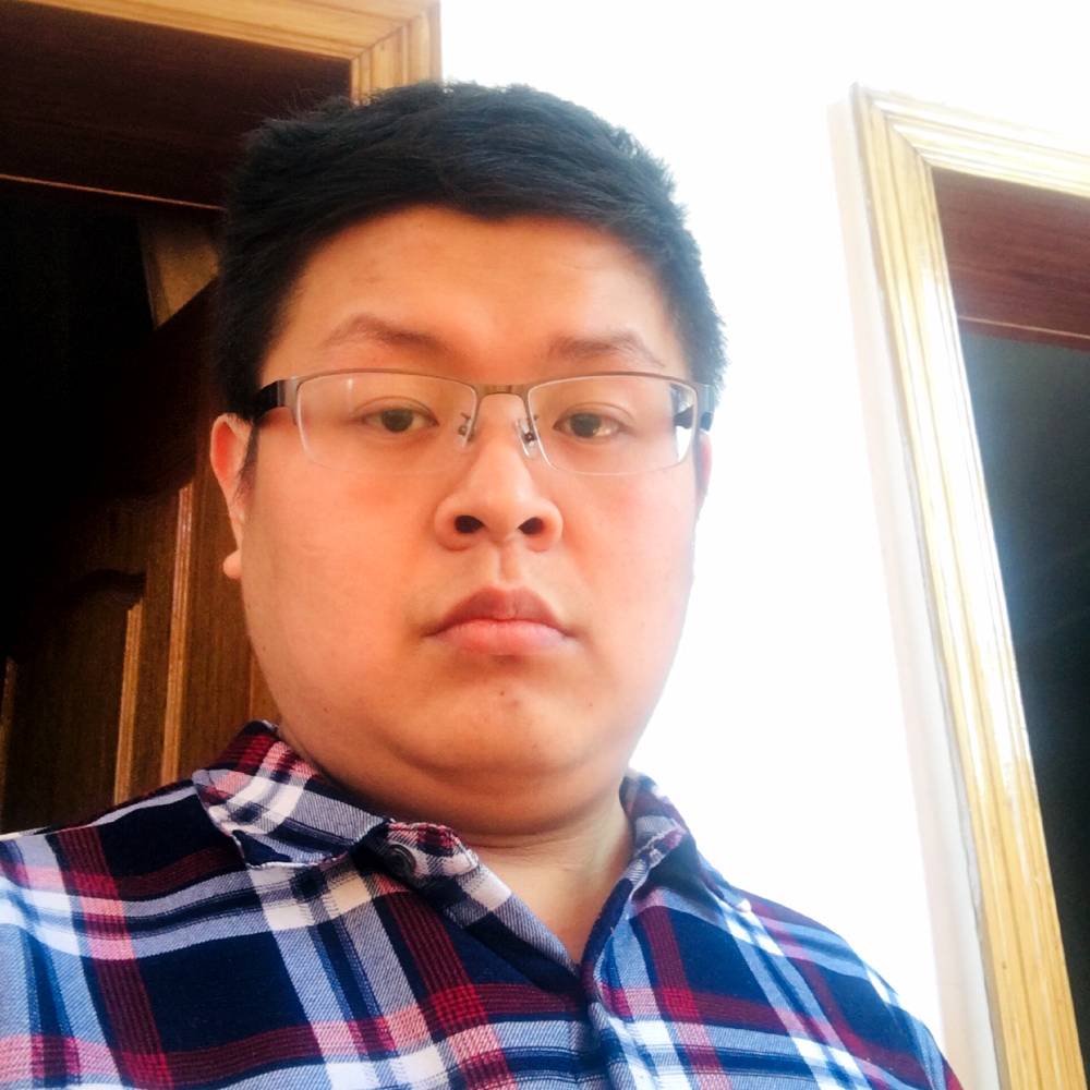 刻苦闻网络的照片