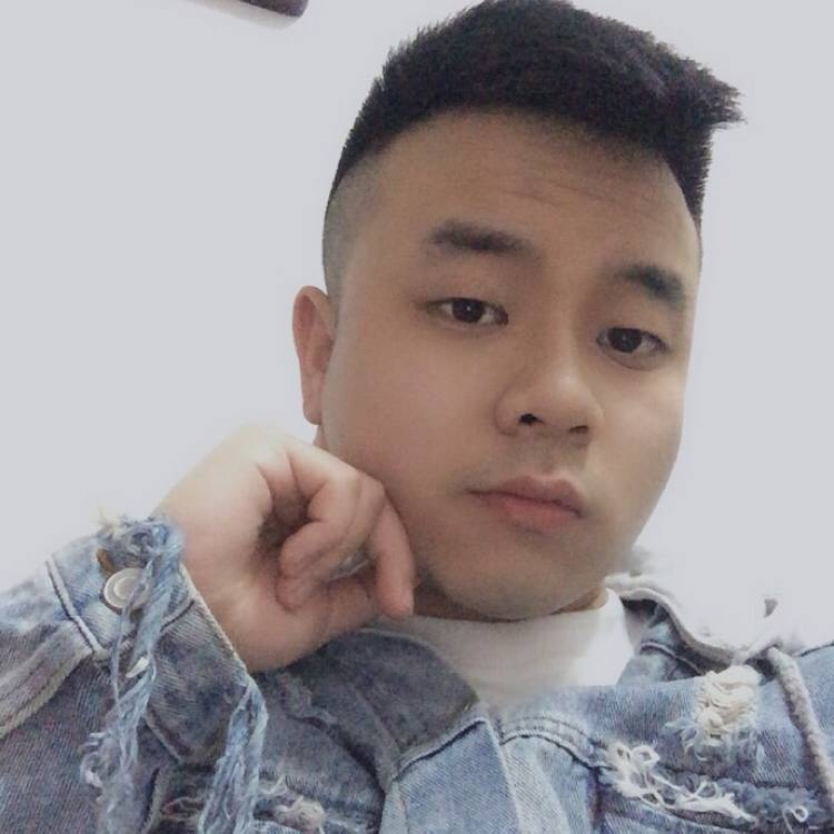 小陈小陳的照片