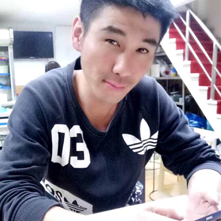 白羊标致的照片