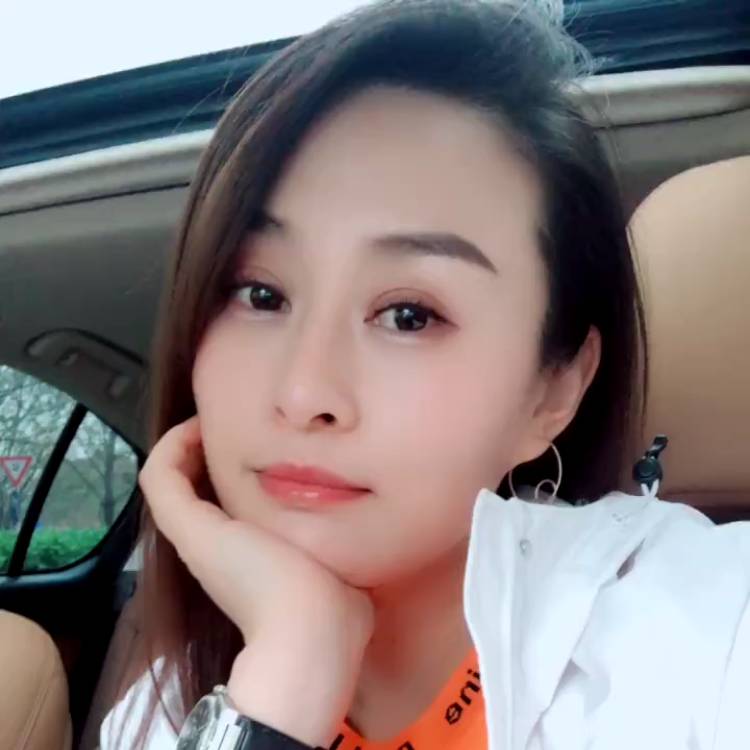 在水一方&的照片