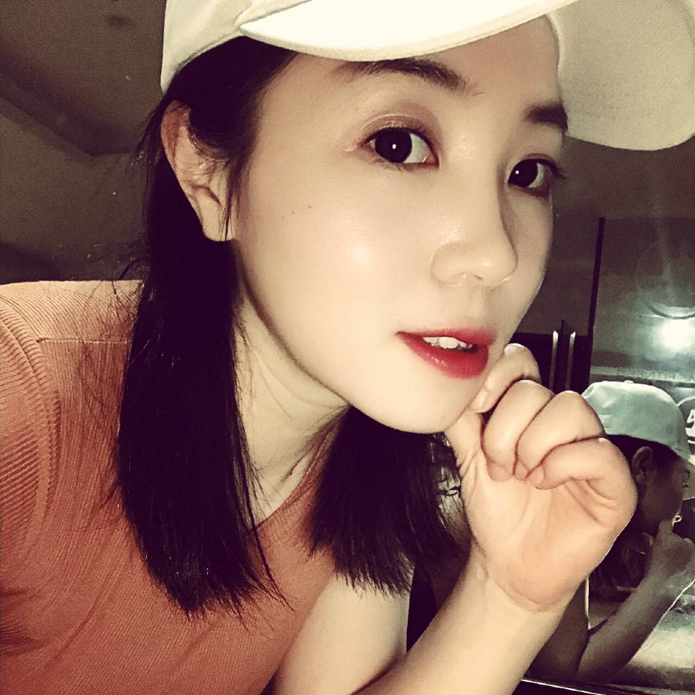 小蜜蜂与糊涂的照片