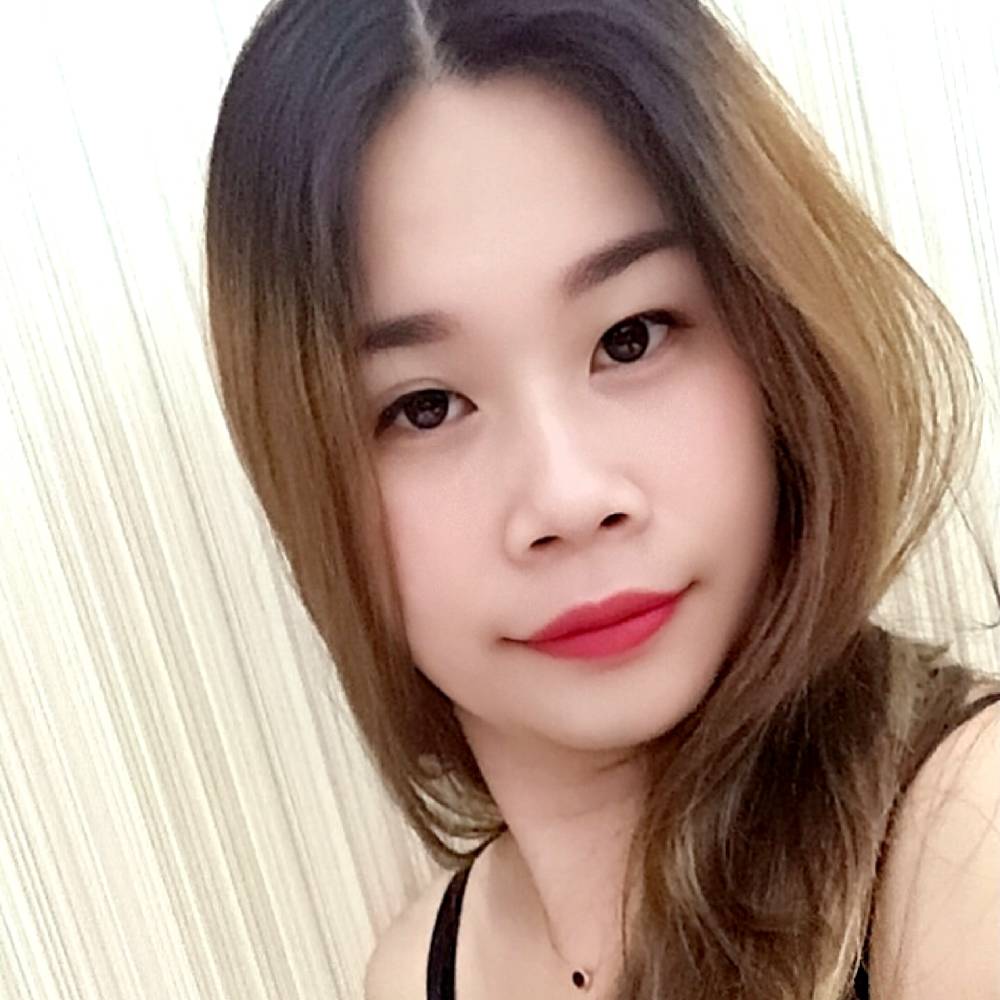 心锁笑风中的照片