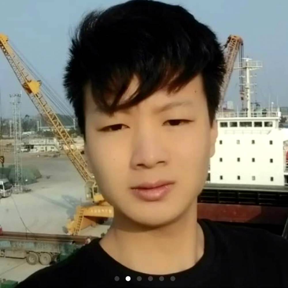 A_man的照片