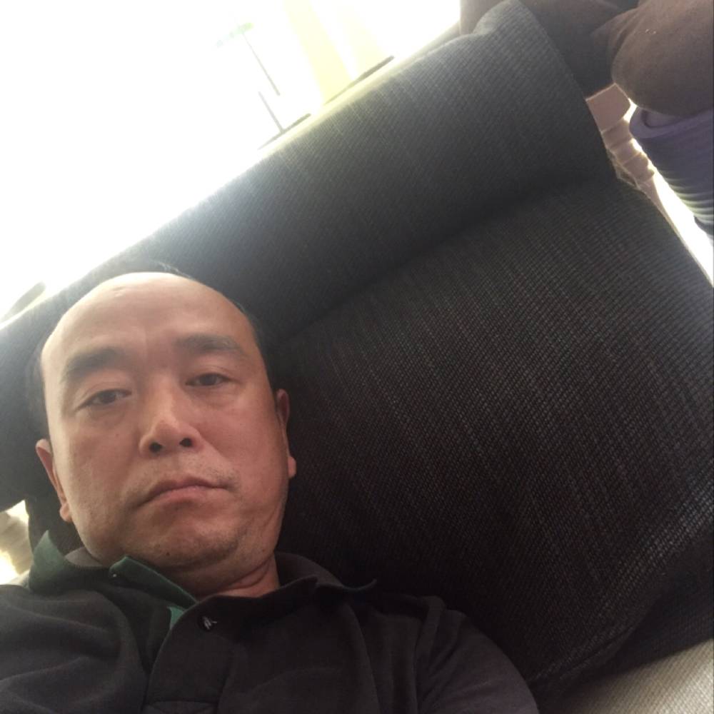 单身的我想找个他的照片