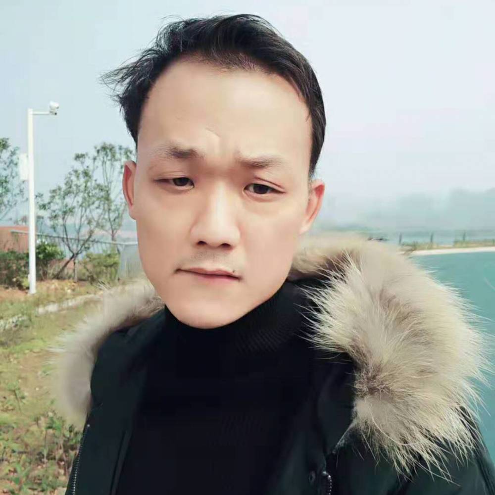 梁子先生的照片