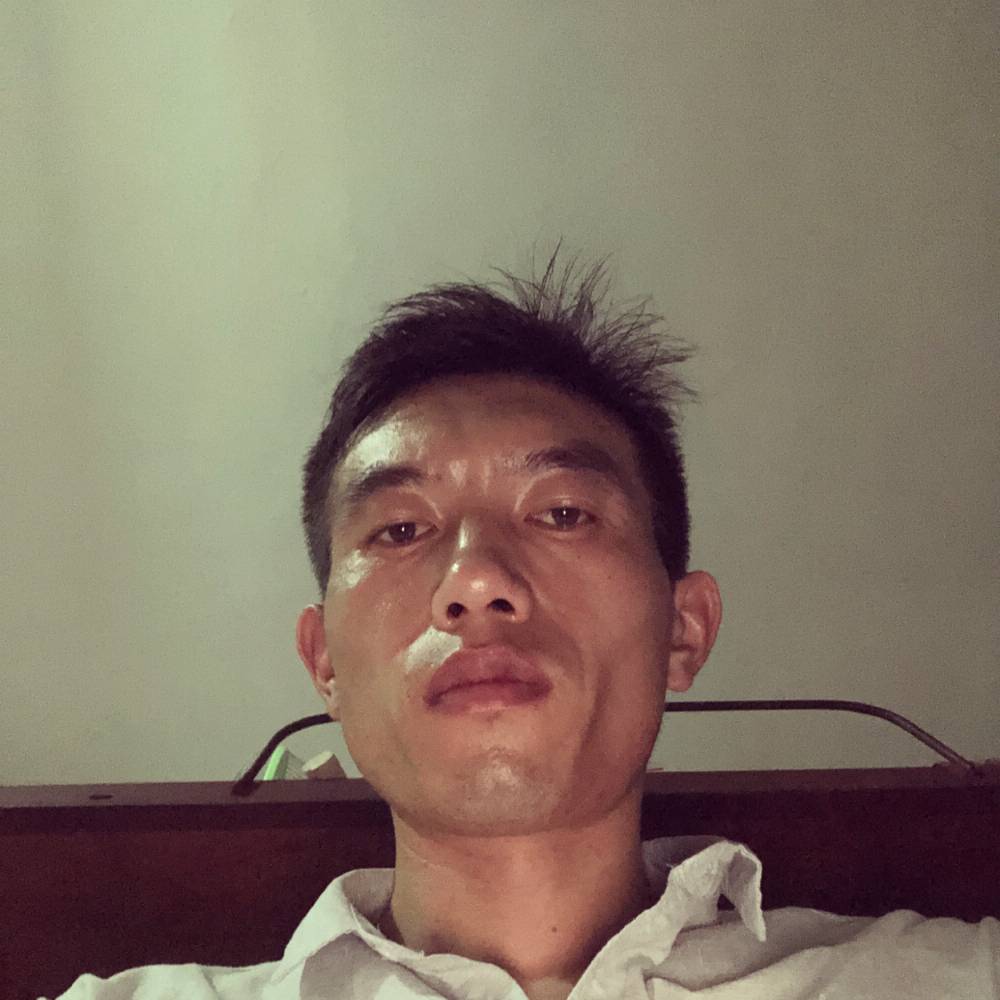 孤独的阿杰的照片