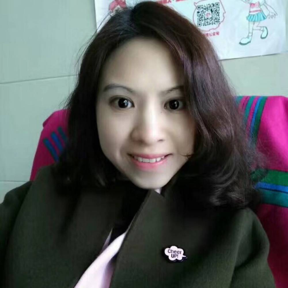 小女子潘多拉的照片