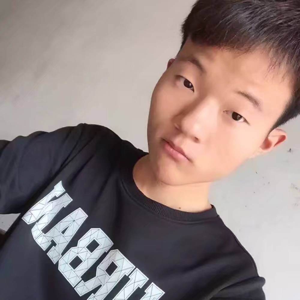 小谋的照片