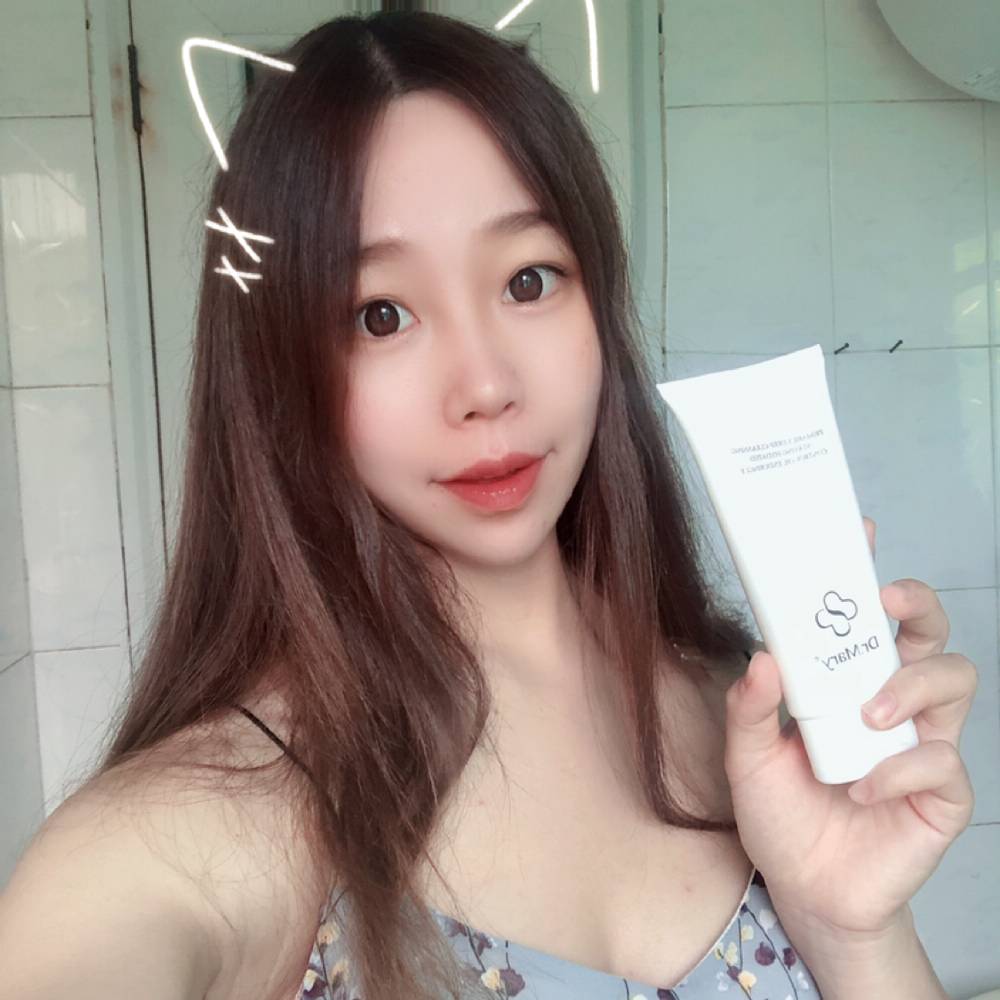 灌肤小姐姐雪儿的照片