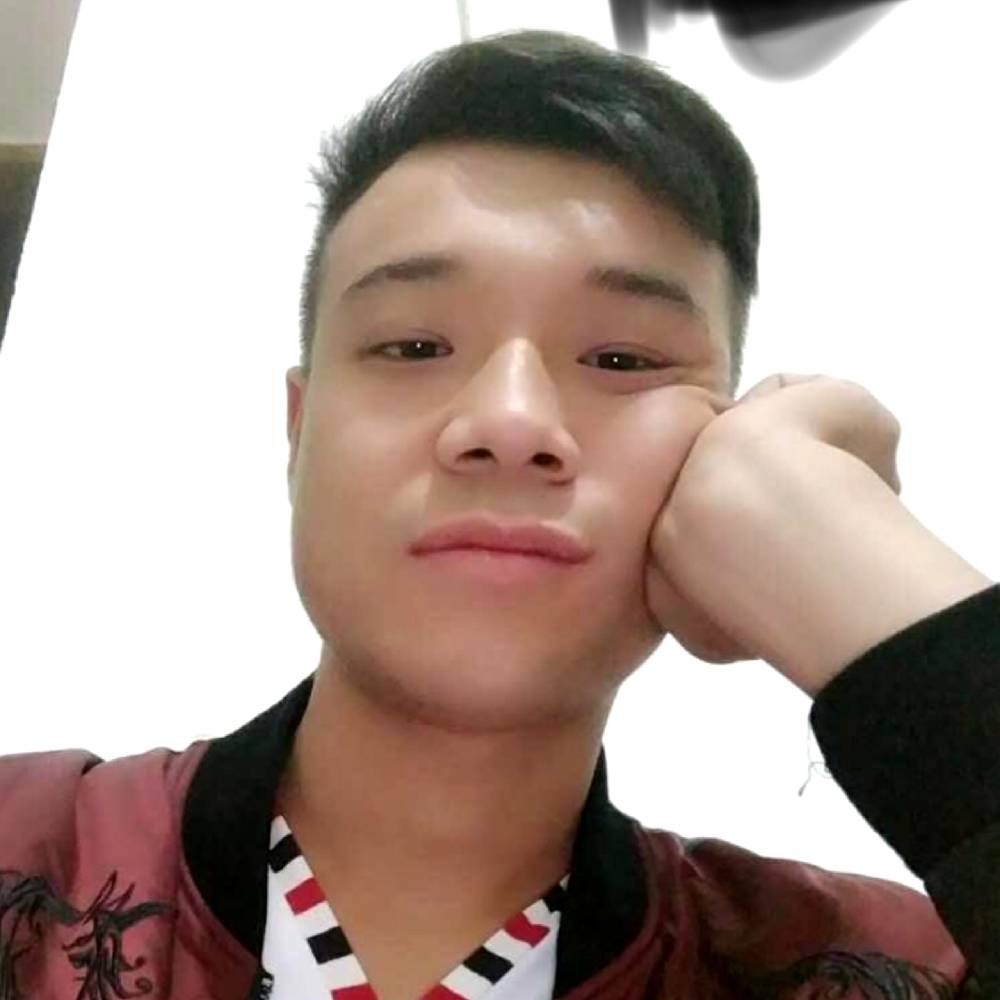 俭朴演变板凳的照片