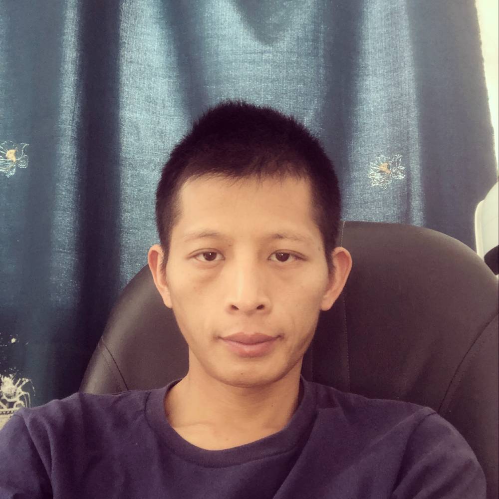 不一样的小哥哥的照片