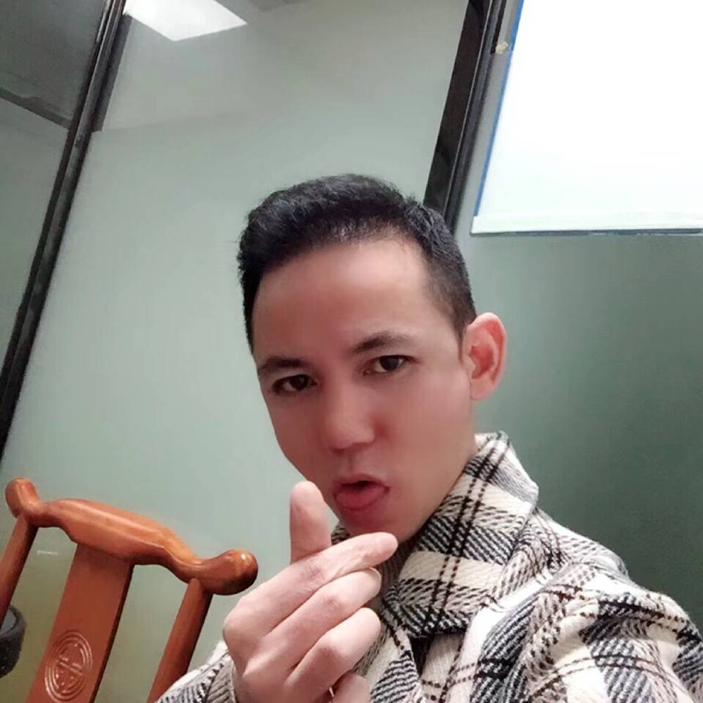 繁荣倾心含羞草的照片