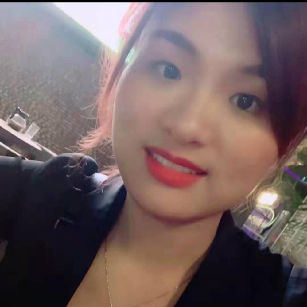 冷月拿拼搏的照片