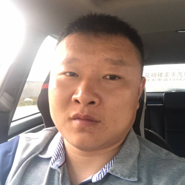 向日葵闻孤單的照片