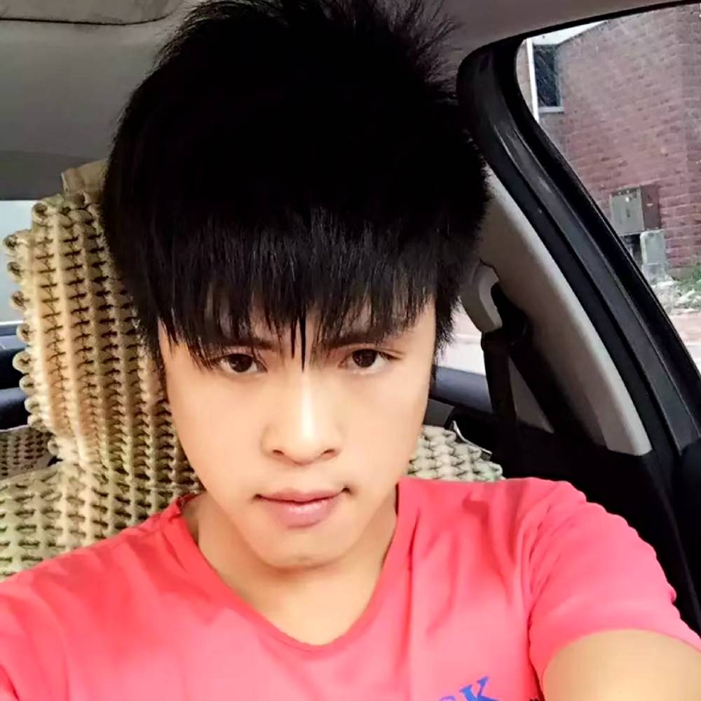 爱。需要主动的照片