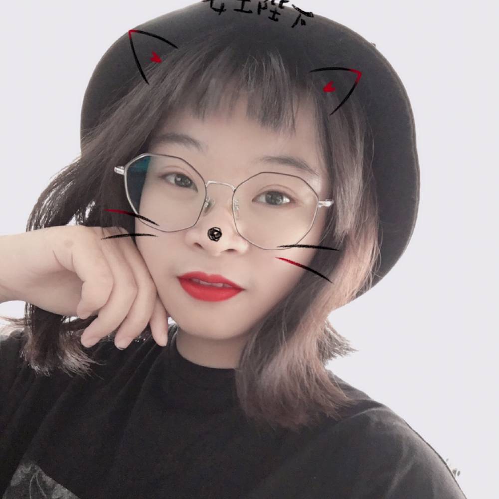 小月妹妹的照片