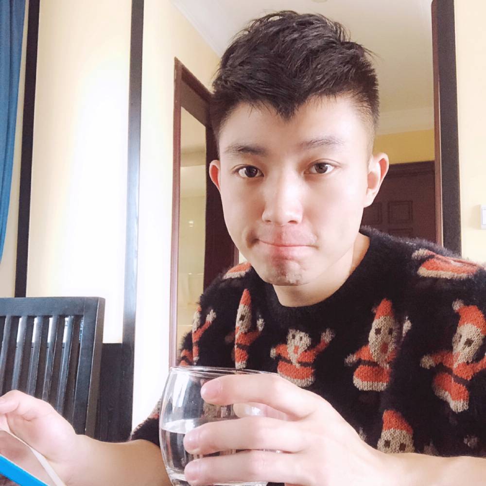 机器猫怕孤独的照片