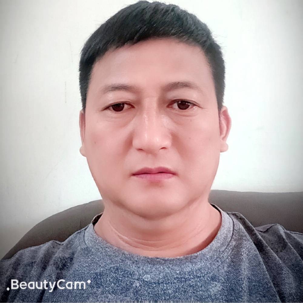 忧郁那大叔的照片