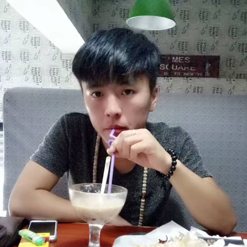 风萧挽手真淳的照片