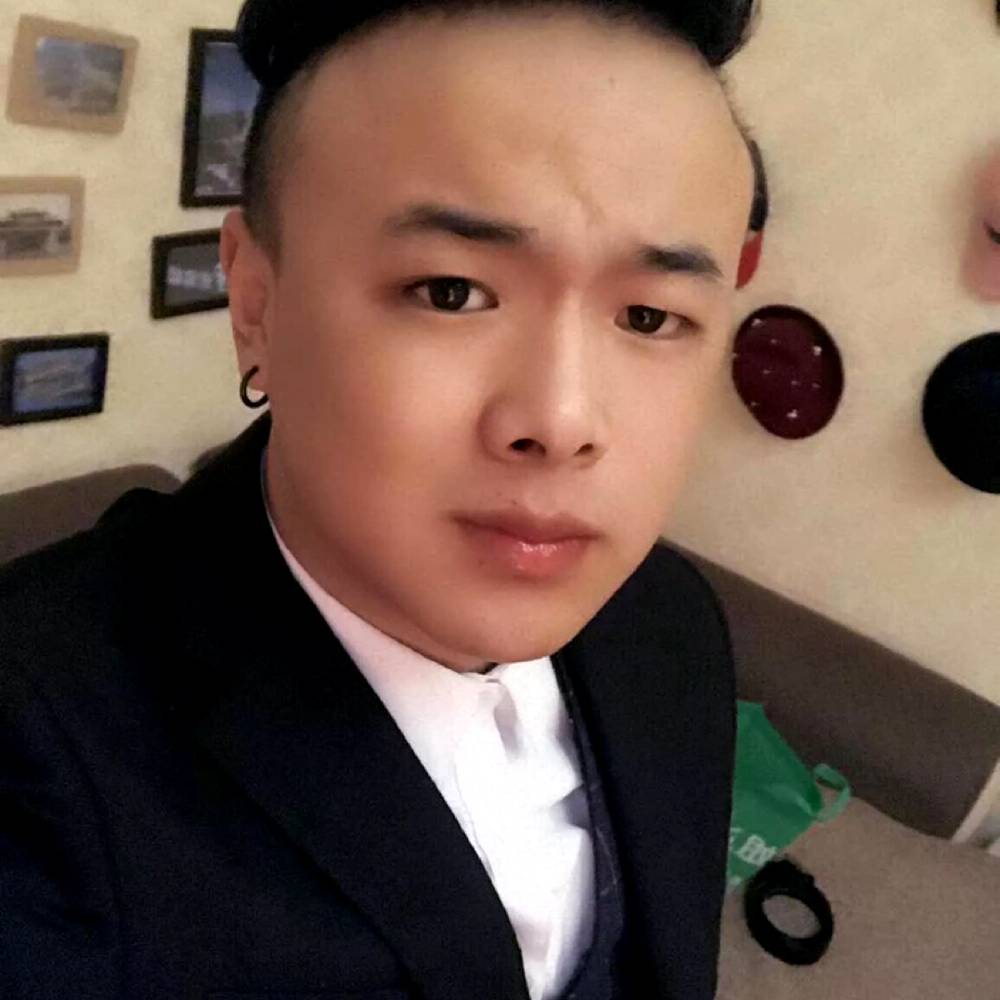 周建凯的照片