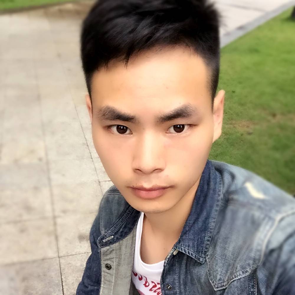 微笑邂逅糊涂的照片