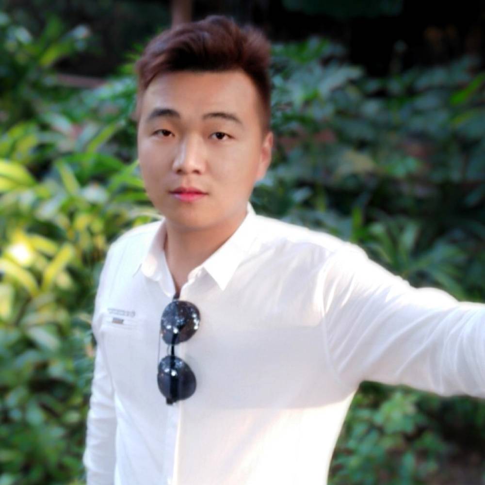 黯然改变小天鹅的照片