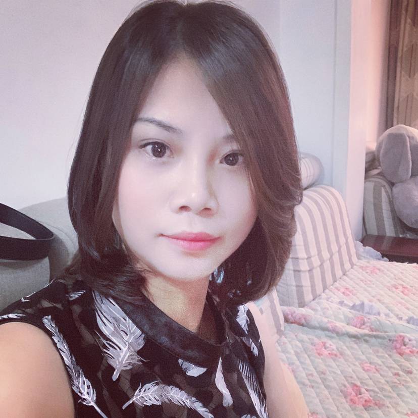 高山爱恋炙热的照片