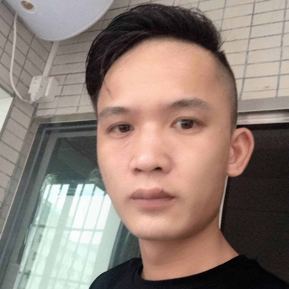 黄浩迪的照片