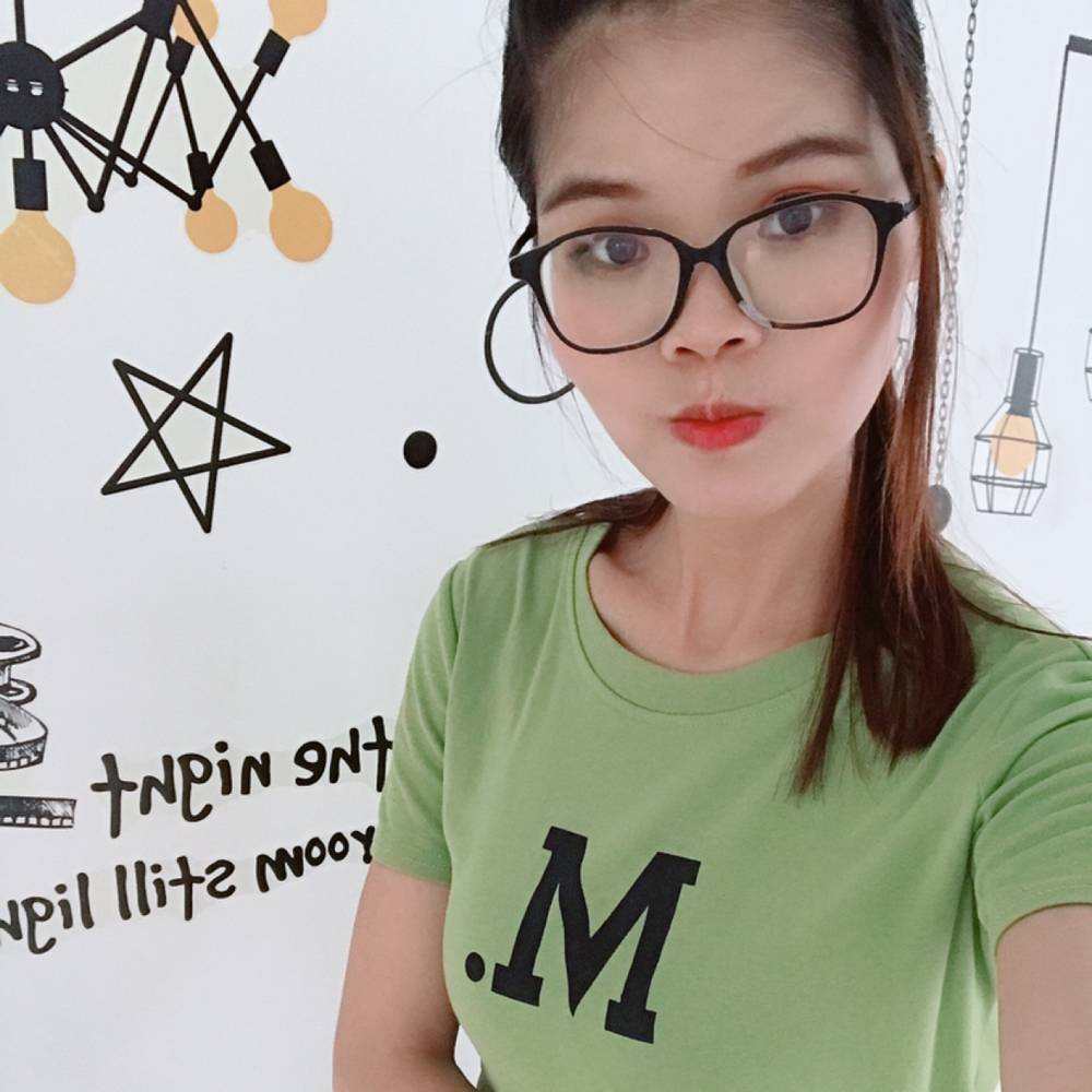 红酒深拥隐忍的照片