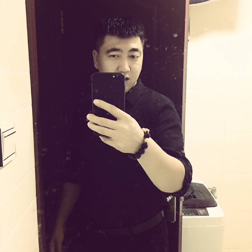 我只爱你一个。的照片