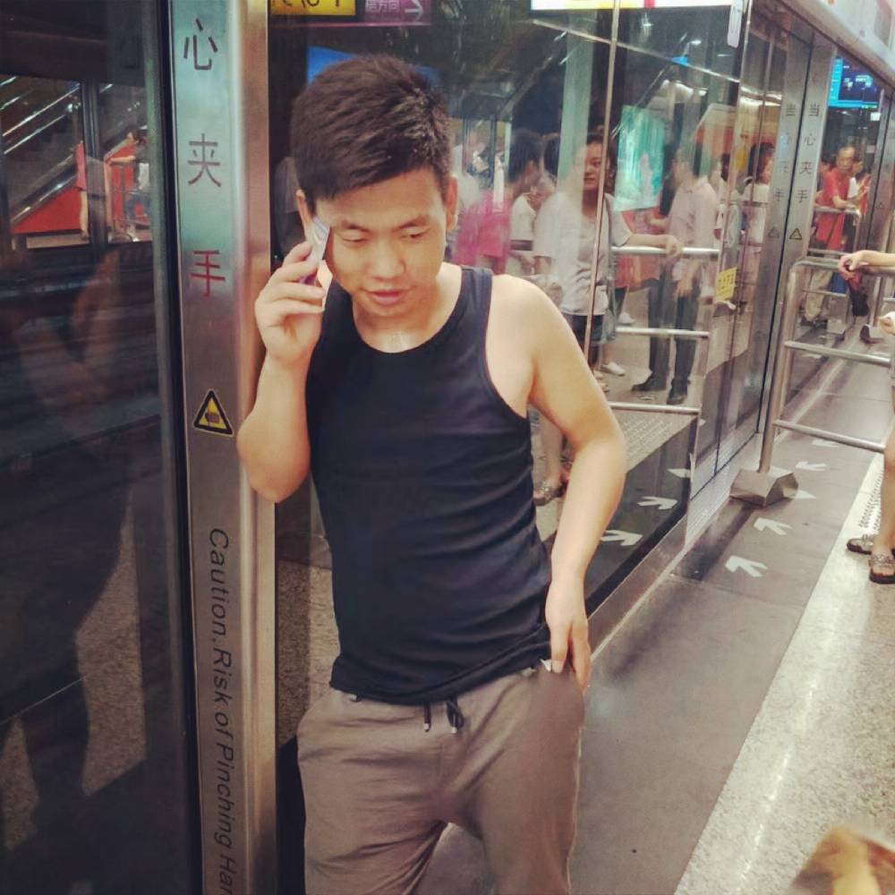 沉默的杰的照片