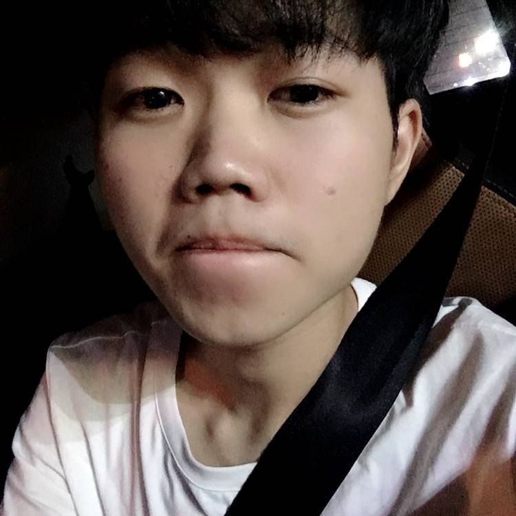 正直小白羊的照片