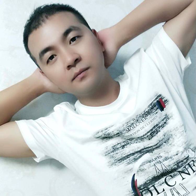 烟，以淡然无味的照片
