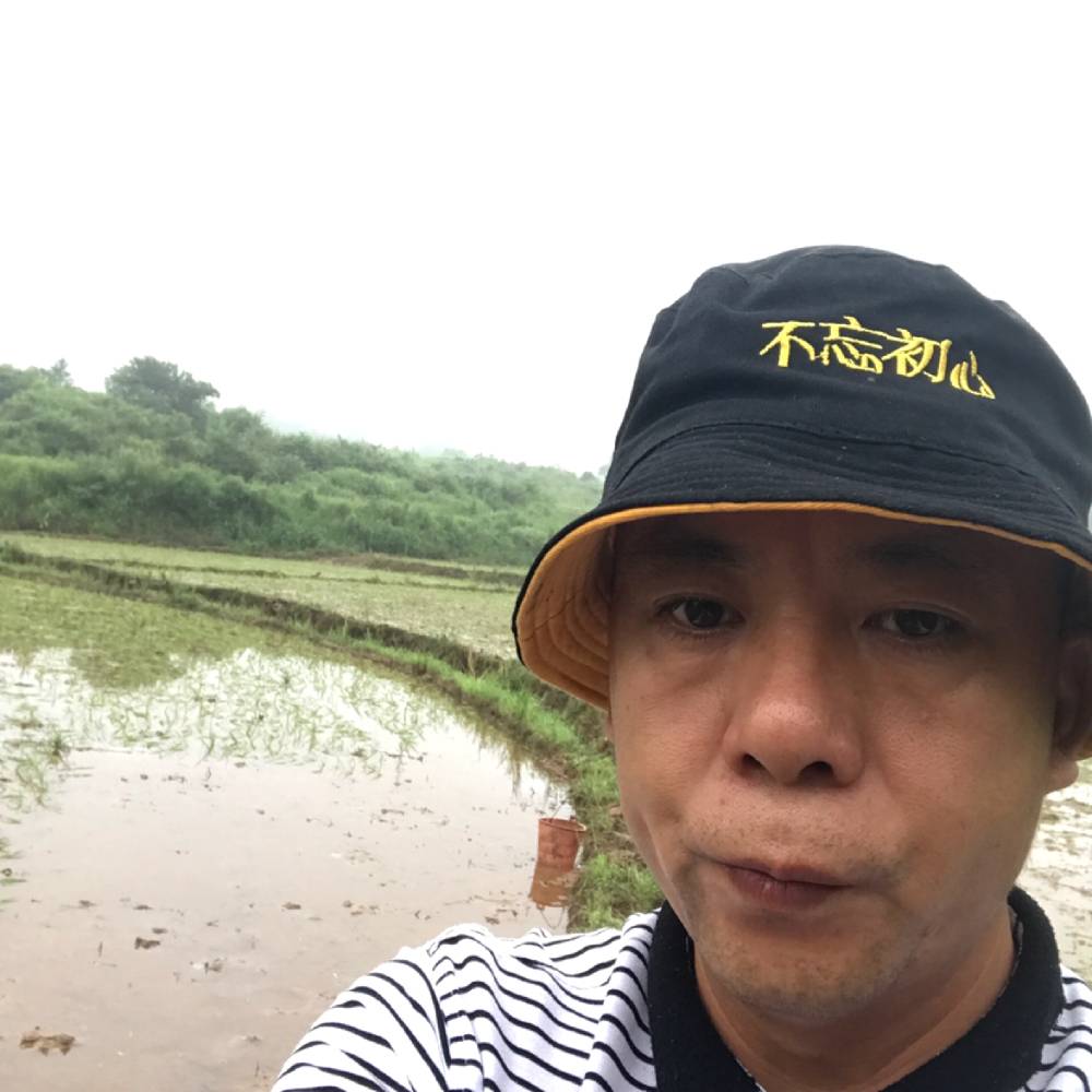 陈朱先的照片