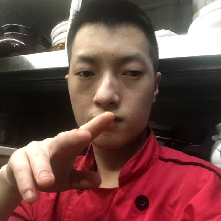 野狼泪了含蓄的照片