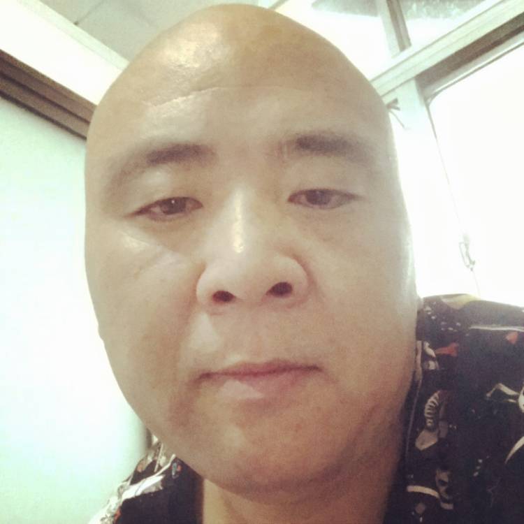正直还青衫的照片