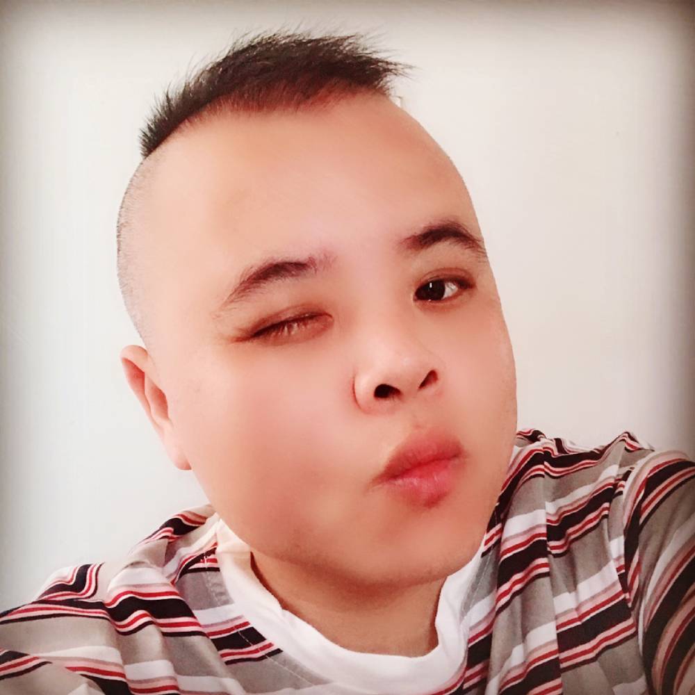阿龙~的照片