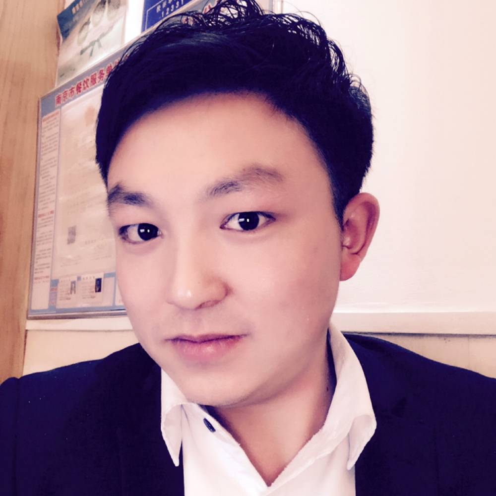 蚂蚁浅吻慈祥的照片