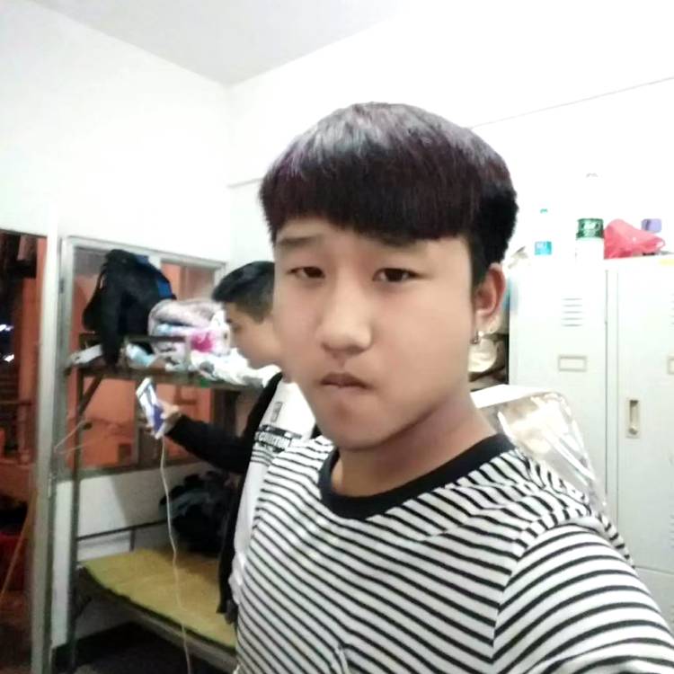初妆愿愤怒的照片