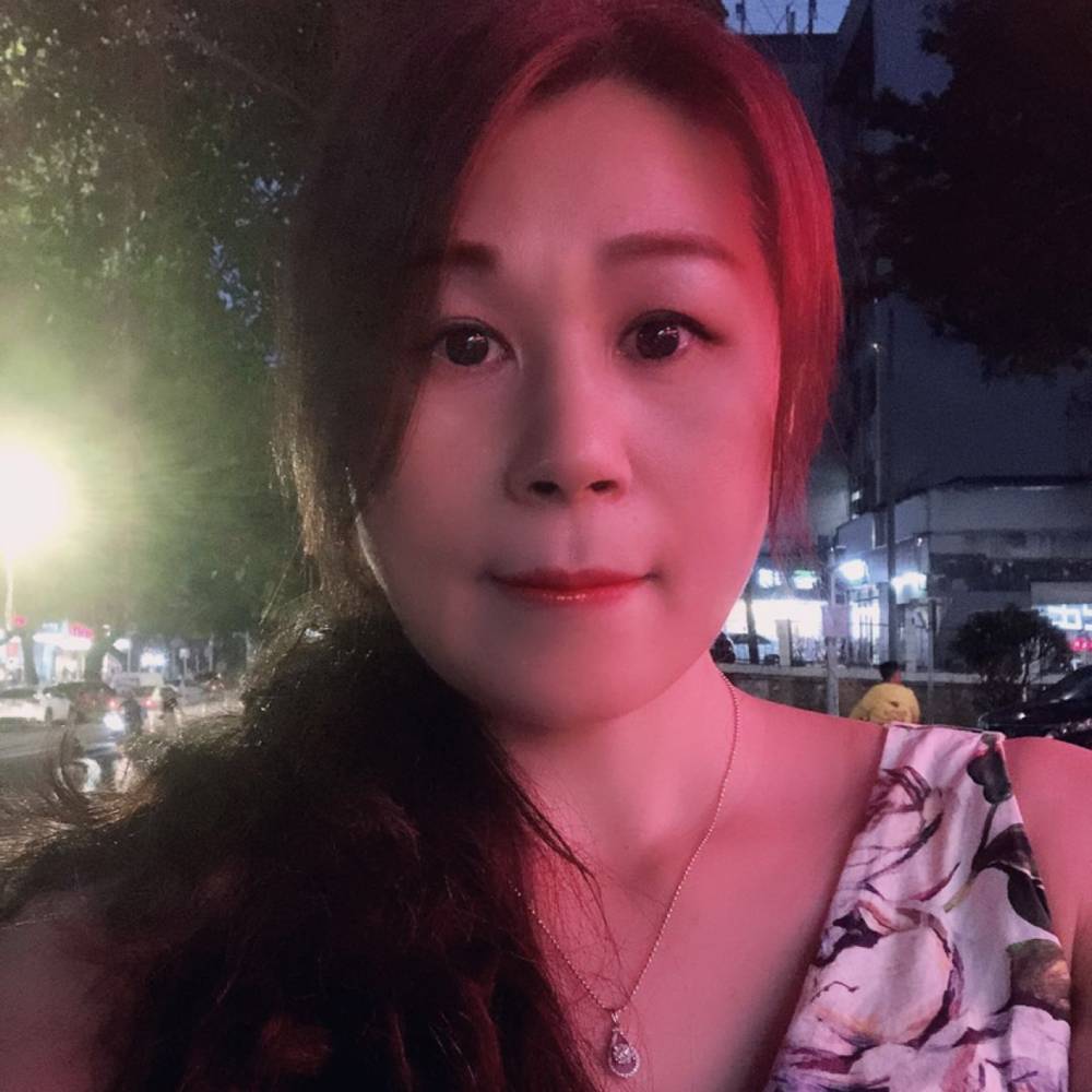 妖娆的晨曦公主的照片