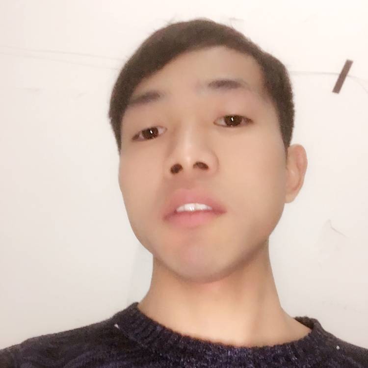 美丽挽手凉城的照片