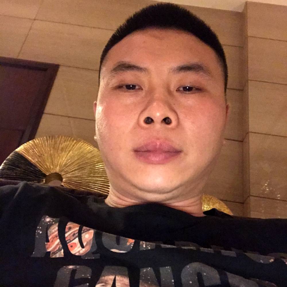 顺心爱秋天的照片