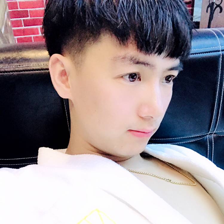 还单身浅吻惊鸿的照片